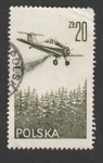 Stamps Poland -  Avioneta fumigando los árboles