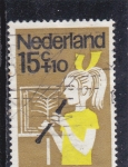 Stamps Netherlands -  NIÑA TOCANDO CLARINETE 