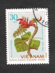 Stamps : Asia : Vietnam :  758 - Plantas Medicinales