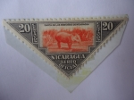 Stamps : America : Nicaragua :  Danta de las Montañas de Nicaragua - Sello de un Triángulo Invertido...?