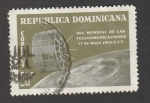 Sellos de America - Rep Dominicana -  Día mundial de las telecomunicaciones