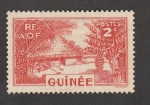 Sellos de Africa - Guinea -  Puente sobre río