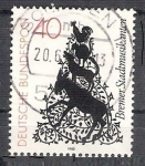 Stamps Germany -  952 - Los Músicos de Bremen, cuento de los Hermanos Grimm