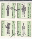 Stamps United Arab Emirates -  TRAJES MILITARES