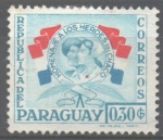 Sellos de America - Paraguay -  HOMENAJE  A  LOS  HÉROES  DEL  CHACO.  SOLDADO,  ENFERMERA  Y  BANDERAS.