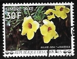 Stamps Comoros -  Flores - Alamanda cathartica