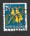 Stamps New Zealand -  385 - Flor de Kowhai