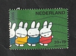 Sellos de Europa - Holanda -  2267 - Miffy con sus compañeros de escuela