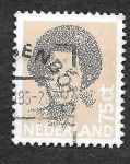Stamps : Europe : Finland :  622 - Reina Beatriz de los Países Bajos