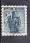 Stamps Austria -  traje regional 