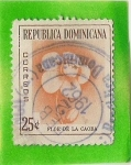 Stamps America - Dominican Republic -  Flor de la Caoba