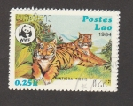 Stamps Laos -  Tigres