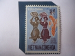 Stamps : Asia : Vietnam :  Viet Nam del Sur-Danza Folclorica de las Minorias Nacionales-Serie:Danza Tradicional.