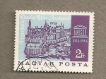 Stamps Hungary -  Vista antiguo aspecto de Buda y emblema UNESCO