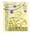 Sellos de Europa - Islandia -  flores