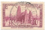 Stamps : Africa : Ivory_Coast :  arquitectura