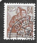 Sellos de Europa - Alemania -  171 - Familia de Alemania del Este