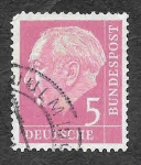 Stamps Germany -  704 - Theodor Heuss