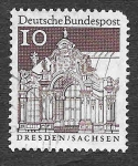 Stamps Germany -  937 - Zwinger de Dresde