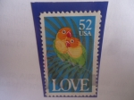 Sellos de America - Estados Unidos -  LOVE - El Pájaro de Amor de Fischer- (Agopornis fischeri)