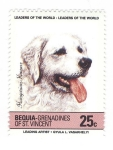 Stamps Saint Vincent and the Grenadines -  Raza de perro. Hungarian Kuvasz