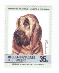 Sellos de America - San Vicente y las Granadinas -  Raza de perro. Bloodhound