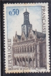 Stamps France -  HOTEL DE VILLE SAINT-QUENTIN 