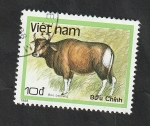 Stamps Vietnam -  876 - Animal proteguido