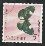 Sellos de Asia - Vietnam -  744 - Mariposa