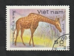 Sellos de Asia - Vietnam -  312 - Animal salvaje, jirafa
