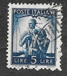 Stamps Italy -  472 - Unión Familiar