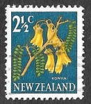 Sellos de Oceania - Nueva Zelanda -  385 - Kowhai