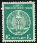 Sellos de Europa - Alemania -  Escudo DDR