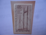 Stamps Germany -  Mastiles de Antena de la Estación de Berlín - Nikolassee - Serie: Exhibición de la Industria Alemana