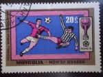 Sellos de Asia - Mongolia -  Copa del Mundo-Mexico 1970 - Escena del juego de foutball -