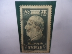 Stamps : Asia : Syria :  Shukri al-quwatli (1891-1967) - Serie:10° Aniversario de la Evacuación - (2 veces presidente)