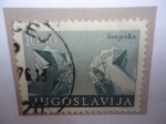 Stamps Yugoslavia -  Monumento Sutjeska-Serie:Monumento a la Revolución - Monumento de Guerra.