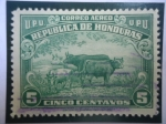 Stamps : America : Honduras :  Ganados (Bos primigenius taurus) - Semovientes.