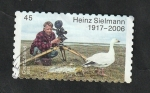Stamps Germany -  3103 A - Heinz Sielmann, director de cine