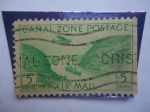 Stamps United States -  Canal, Zona-Valle de Gaillard ó Corte Culebra -Serie: Correo Aéreo-Avión sobre el Canal.