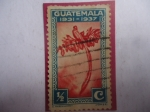 Stamps Guatemala -  Quetzal (Pharomachrus mocinno) - Sello de 1/2 centavo Guatemalteco.