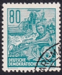 Stamps Germany -  campesinos y cosechadoras