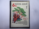 Stamps Russia -  URSS- 150°Aniversario del Jardín Botánico Nikitky - Árbol de Fresa.
