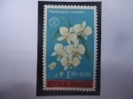 Stamps Indonesia -  Phalaenopsis Amabilis - Serie: Día Social- Sello de 1,50+0,50 Rupia de Indonesia.