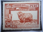 Sellos de America - Per -  Oveja - Industria Lanar-Ejemplar de la Granja Modelo de Puno - Serie: Motivos del País - Correo Aére