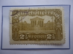 Stamps Austria -  Edificio del Parlamento - Sello de 2,1/2 Kr-Corona Austro-Húngaro- Edificio Gubernamental.