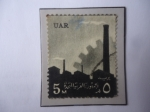 Sellos del Mundo : Africa : Egypt : UAR-República Árabe Unida - Industrias- Sello de 5 milliemes, año 1958