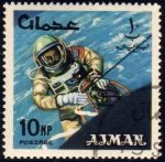 Sellos del Mundo : Asia : Emiratos_�rabes_Unidos : Gemini 4 - Paseo espacial de E. White