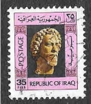 Stamps Iraq -  765 - Cabeza de un Dios