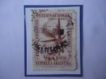 Stamps Argentina -  Congreso Internacional de Turismo- Sello de 1m$n Peso Nacional Argentino, año 1957- Serie: Congresos